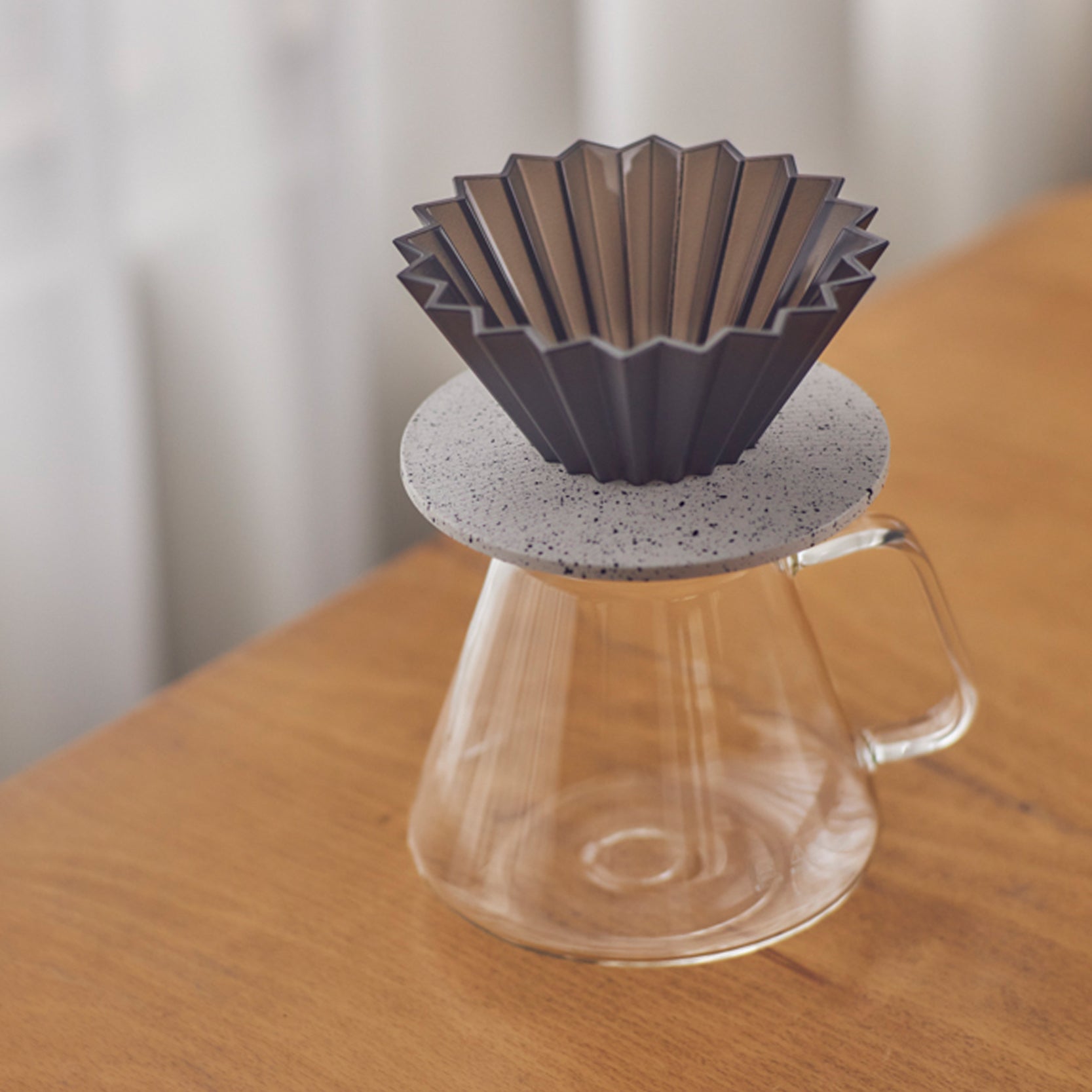 Origami Holder Grain White x Black - img_006